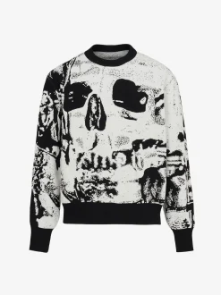 Discount Alexander McQueen Men's Fold Skull Jacquard Jumper in Ivory/Black