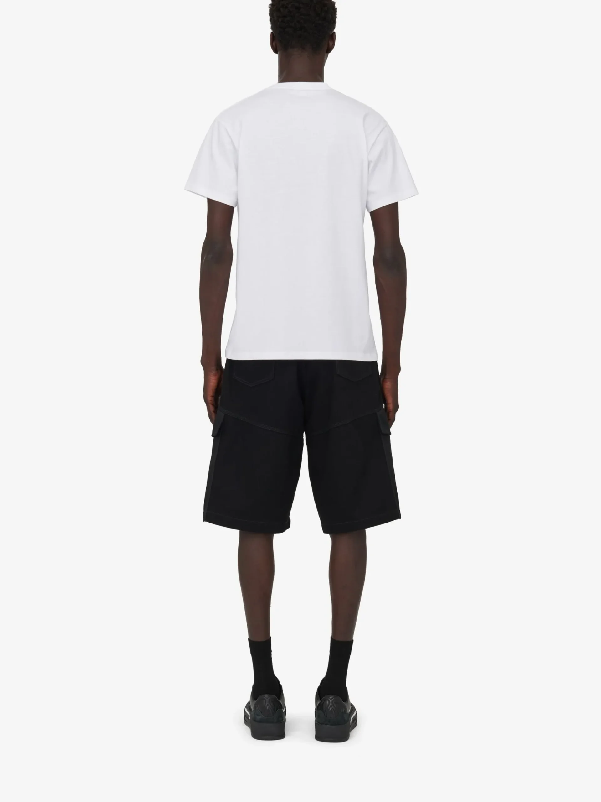 Shop Alexander McQueen Men's Obscured Skull T-shirt in White/Red/Black