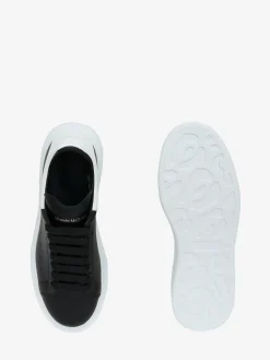 New Alexander McQueen Men's Oversized Sneaker in Black/White