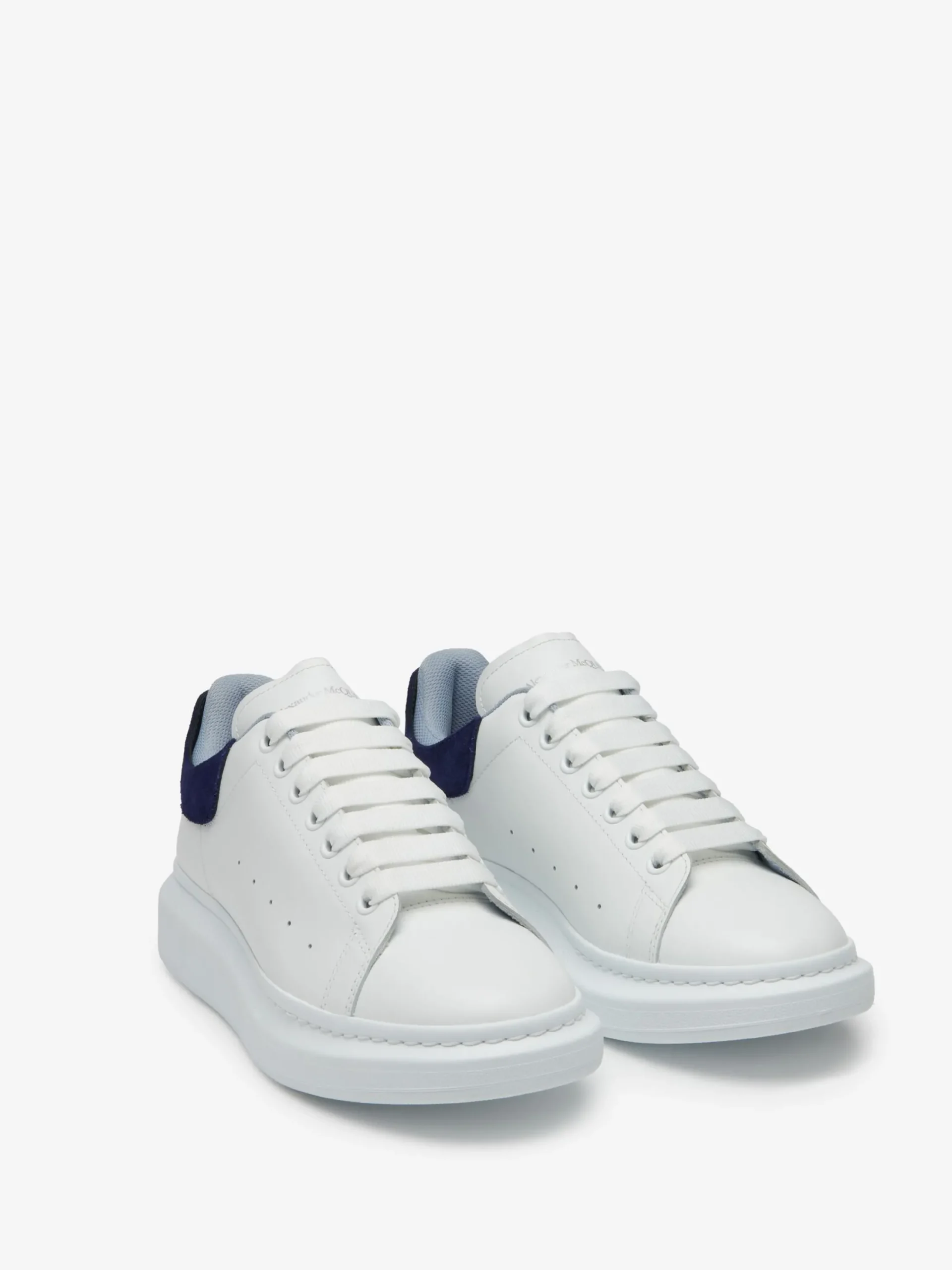 Best Sale Alexander McQueen Men's Oversized Sneaker in White/Navy/Light Blue