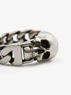 Store Alexander McQueen Men's Skull Chain Ring in Antique Silver