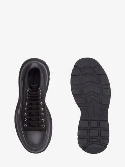Cheap Alexander McQueen Men's Tread Slick Boot in Black