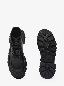 Clearance Alexander McQueen Men's Wander Lace Up Boot in Black