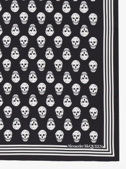 Store Alexander McQueen Women's Biker Skull Scarf in Black
