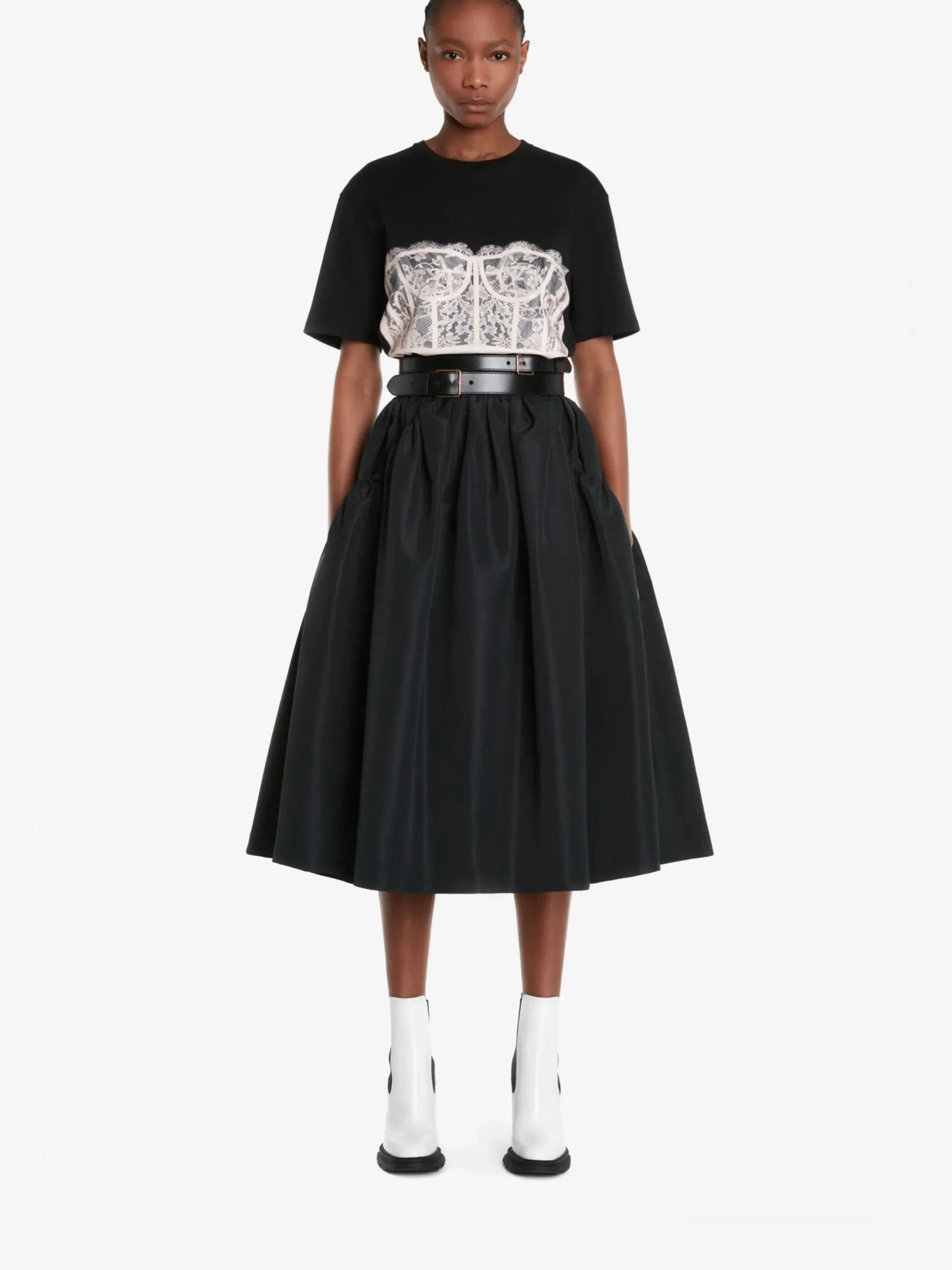 Fashion Alexander McQueen Women's Lace Corset T-shirt in Black
