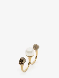 Store Alexander McQueen Women's Pearl Skull Double Ring in Antique Gold